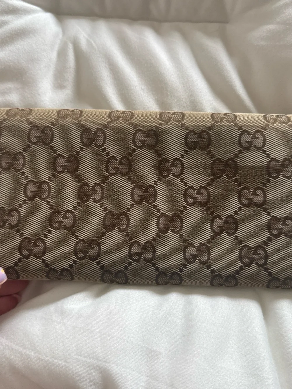 Gucci Beige Monogram Continental Wallet with Pink Trim and Heart Logo - Picture 5 of 9
